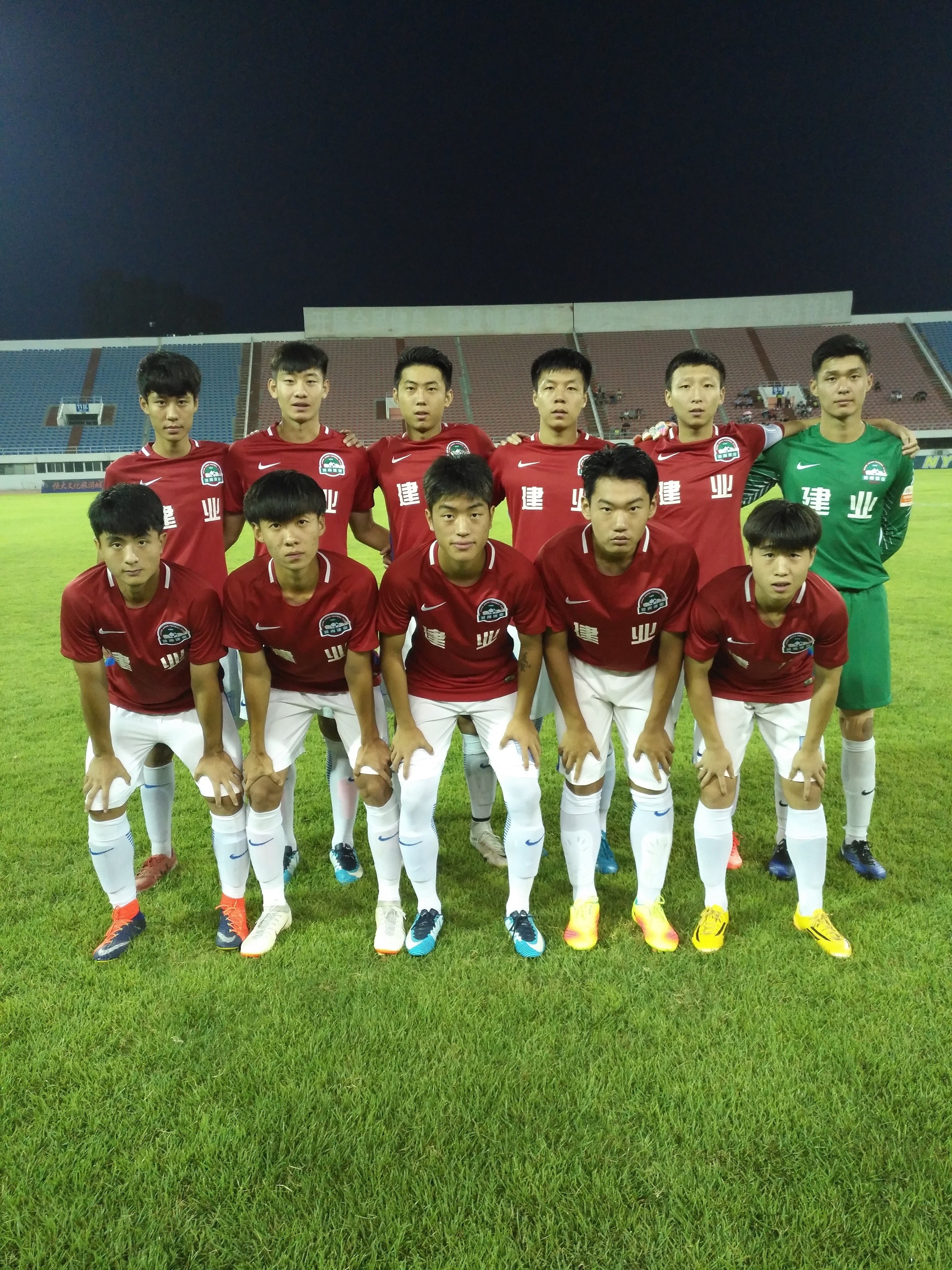 关于河北队力争夺取胜利，备战对阵河南建业的信息